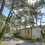Awesome Home In La Faute-Sur-Mer Prázdninový dům